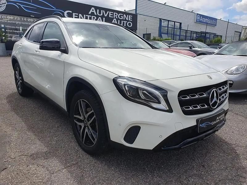 Blanc Utilisé 2017 Mercedes GLA200 SUV | 19 490 € (Bon prix) - Image 1/4