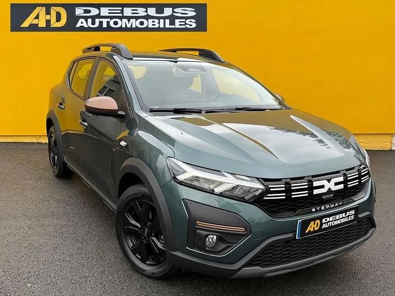 Vert Occasion 2025 Dacia Sandero Extreme Berline | 17 600 € (Prix juste) - Image 1/4