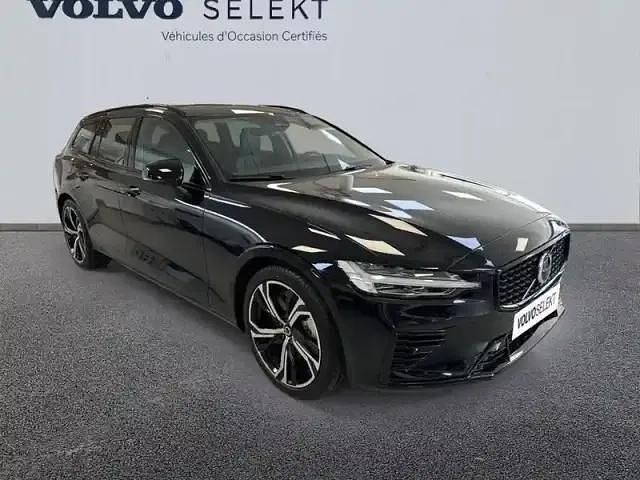 Occasion Volvo V60 253 ch (186 kW) 2025 717 noir onyx metallise Break