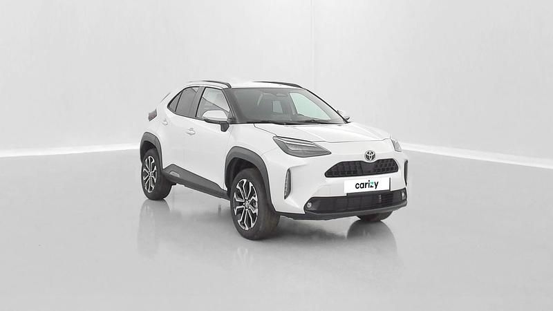 Blanc Nouvelle 2025 Toyota Yaris Design Berline | 27 900 € (Prix juste) - Image 1/4