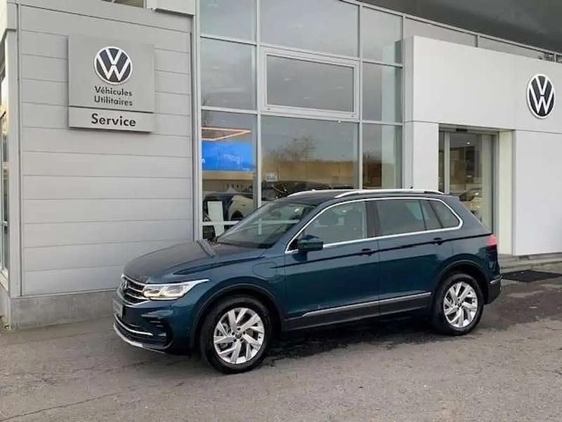 Bleu Utilisé 2022 VW Tiguan Elegance SUV | 30 666 € (Super prix) - Image 1/4