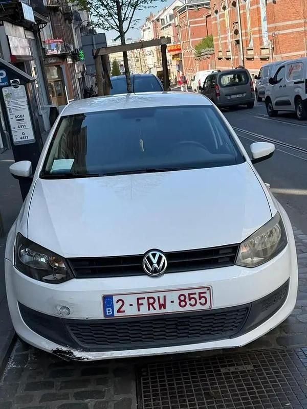 Utilisé 2010 VW Polo Trendline Berline | 5 000 € (Prix juste) - Image 1/4