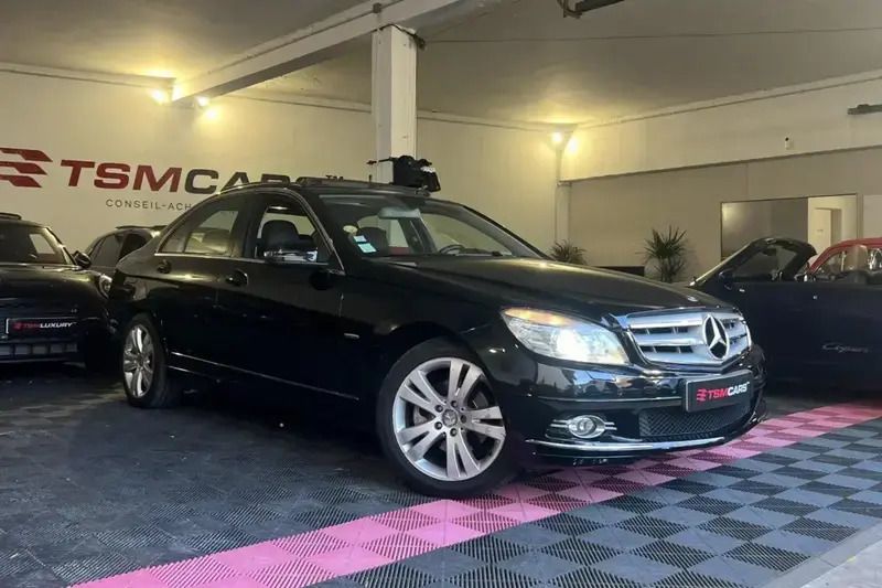 Noir Utilisé 2009 Mercedes C220 Avantgarde Berline | 13 990 € - Image 1/4