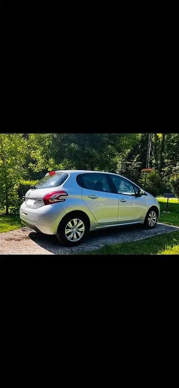 Utilisé 2013 Peugeot 208 Active Citadine | 4 800 € (Prix juste) - Image 1/4