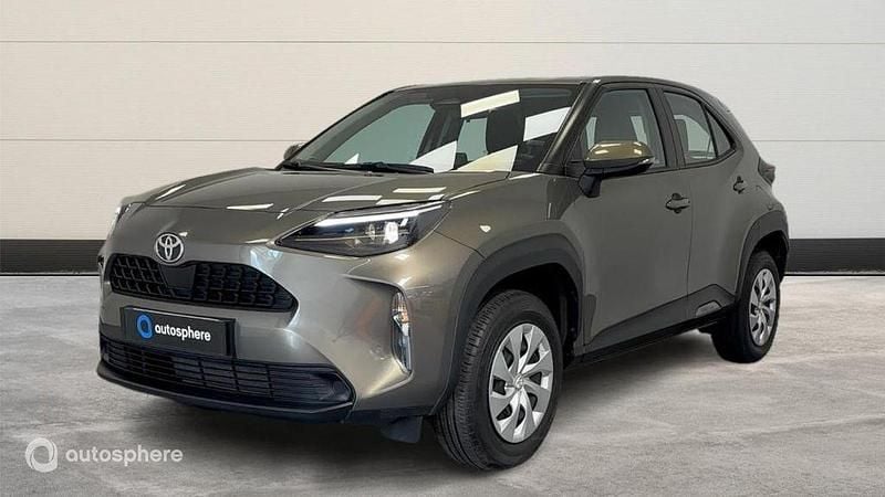 Brun Utilisé 2024 Toyota Yaris Cross SUV | 23 999 € (Bon prix) - Image 1/4
