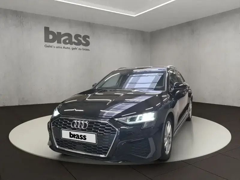 Noir Utilisé 2024 Audi A3 S-Line Berline | 37 450 € (Prix juste) - Image 1/4