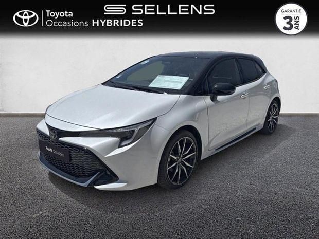 Blanc Utilisé 2023 Toyota Corolla Sport | 29 990 € (Prix cher) - Image 1/4
