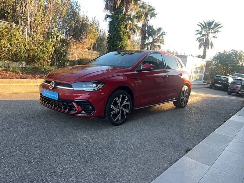 Rouge Utilisé 2024 VW Polo R-line Berline | 23 956 € (Prix juste) - Image 1/3