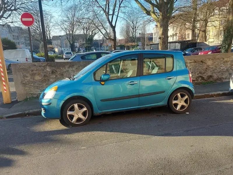 Bleu Utilisé 2004 Renault Modus Expression Monospace | 1 770 € - Image 1/4