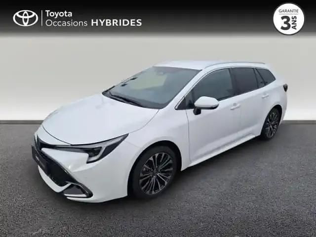Blanc Occasion 2025 Toyota Corolla Design Break | 28 990 € (Prix juste) - Image 1/4