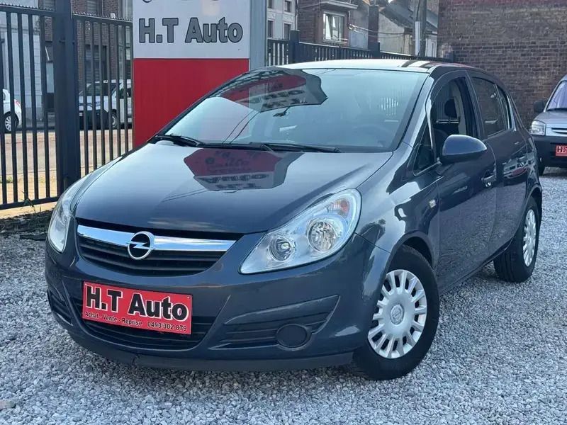 Gris Utilisé 2009 Opel Corsa Essentia Berline | 3 999 € (Prix juste) - Image 1/4