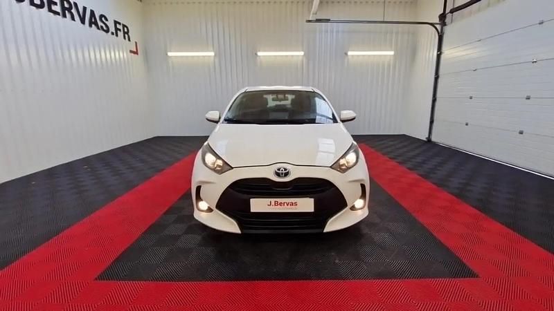 Occasion Toyota Yaris Business Edition 92 ch (67 kW) 2022 Blanc Berline