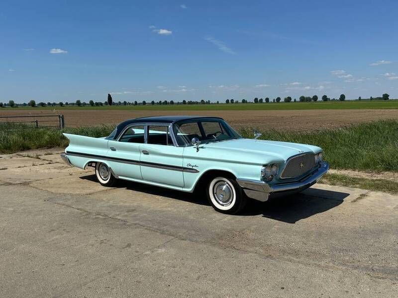 Bleu Utilisé 1960 Chrysler Windsor Berline | 10 800 € - Image 1/4