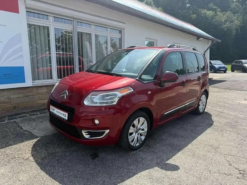 Rouge Occasion 2011 Citroën C3 Picasso Tendance Monospace | 3 999 € - Image 1/4