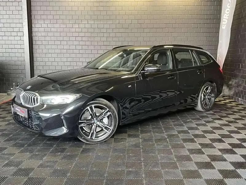 Noir Utilisé 2024 BMW 330 M Sport Break | 41 990 € - Image 1/4