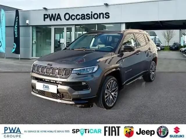 Noir Utilisé 2024 Jeep Compass Summit SUV | 40 900 € (Prix cher) - Image 1/4