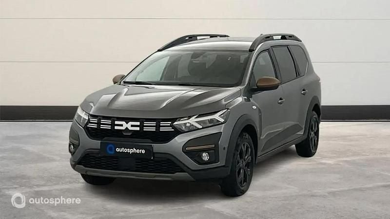 Gris Occasion 2023 Dacia Jogger Extreme Monospace | 19 799 € (Prix juste) - Image 1/4