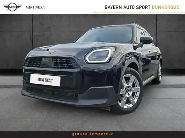 Midnight black ii metallise Occasion 2025 Mini Countryman Classic SUV | 36 700 € - Image 1/4