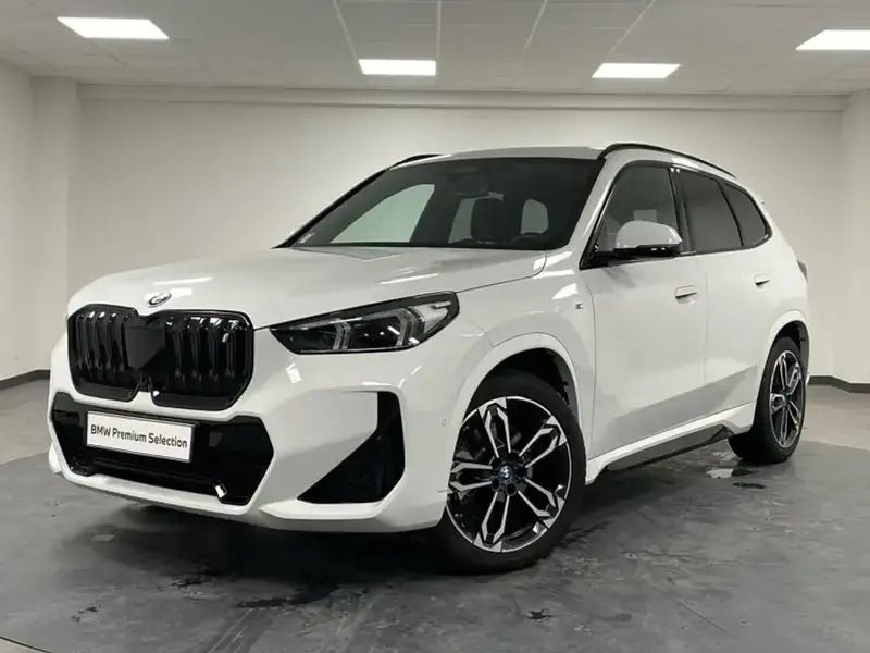 Blanc Utilisé 2023 BMW iX1 M Sport SUV | 46 990 € (Prix assez cher) - Image 1/4