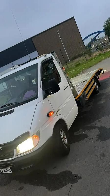 Occasion 2006 Mercedes 316 Van | 9 600 € - Image 1/4