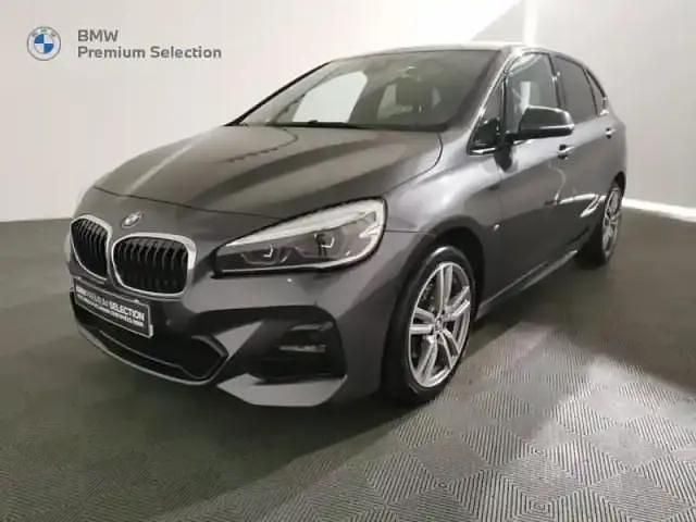 Mineralgrau Occasion 2020 BMW 218 M Sport Monospace | 23 480 € (Bon prix) - Image 1/4