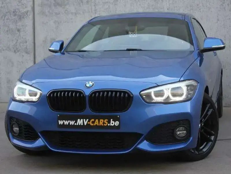 Bleu Utilisé 2018 BMW 118 Shadowline Citadine | 19 900 € (Prix juste) - Image 1/4