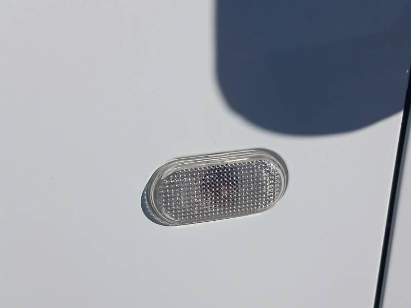 Image 3/4