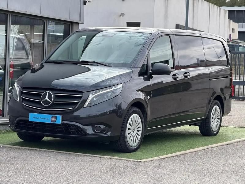 Occasion Mercedes Vito 163 ch (119 kW) 2023 Gris Van