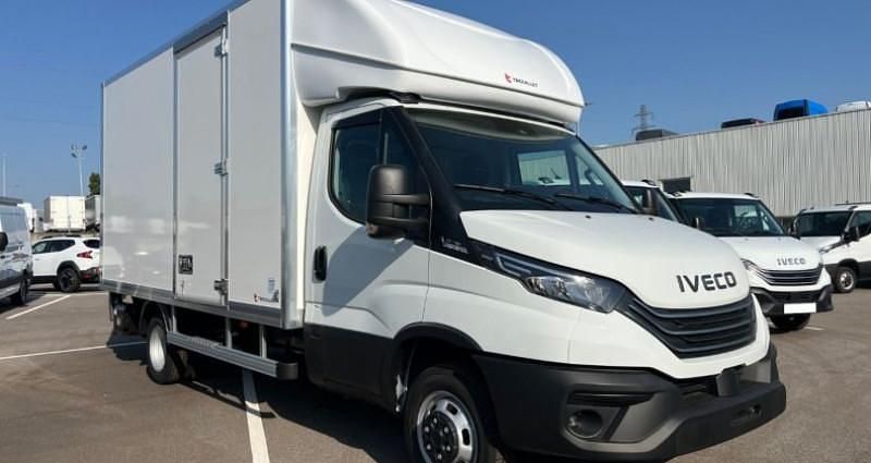 Nouvelle 2025 Iveco Daily | 71 400 € (Prix juste) - Image 1/4