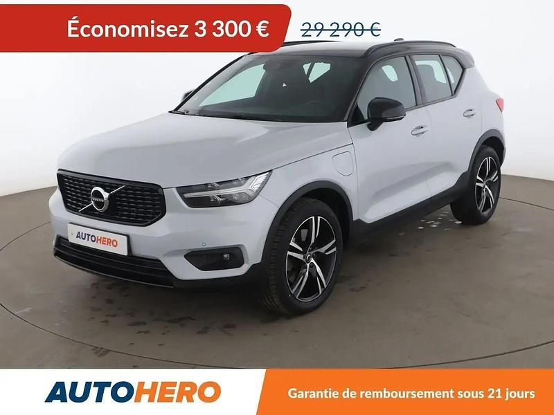 Blanc Utilisé 2020 Volvo XC40 R-Design SUV | 25 990 € (Bon prix) - Image 1/2