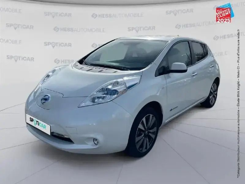 Blanc lunaire Utilisé 2018 Nissan Leaf Tekna Citadine | 8 999 € (Prix juste) - Image 1/4