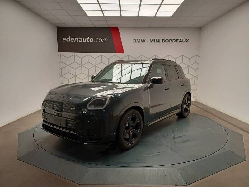 Utilisé 2024 Mini John Cooper Works Countryman SUV | 49 990 € - Image 1/4