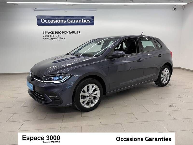Gris Utilisé 2022 VW Polo Style Berline | 19 490 € (Prix juste) - Image 1/3