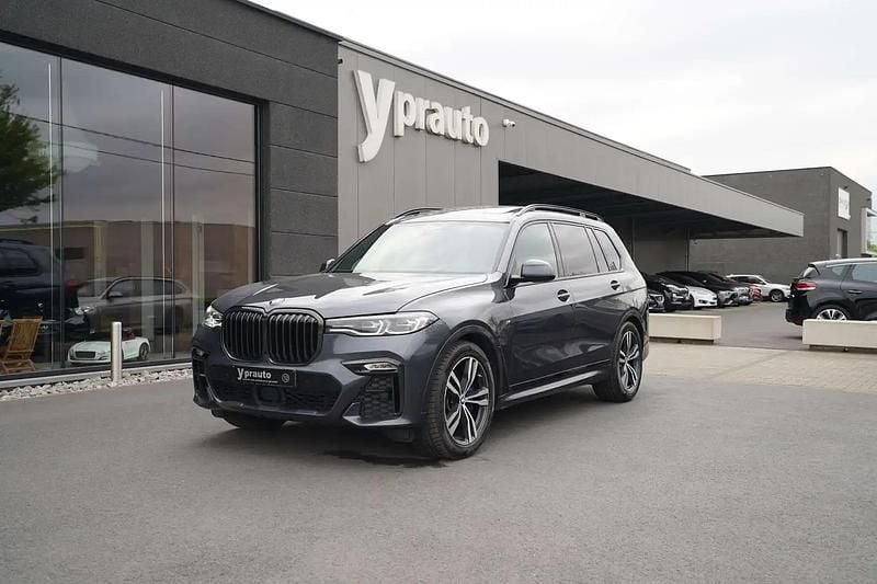 Gris Utilisé 2021 BMW X7 M Sport SUV | 53 900 € (Prix juste) - Image 1/4
