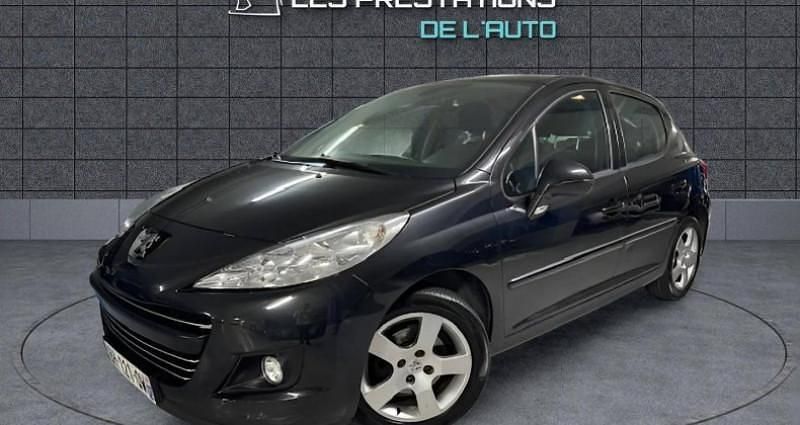 Utilisé 2011 Peugeot 207 Premium Citadine | 6 900 € (Prix assez cher) - Image 1/4
