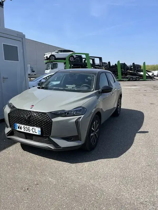 Utilisé 2024 DS Automobiles DS3 Crossback Performance SUV | 17 500 € (Super prix) - Image 1/4