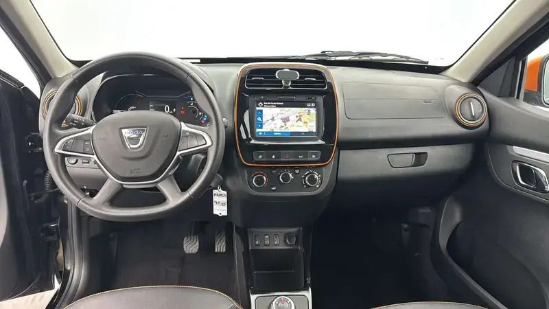 Image 3/4