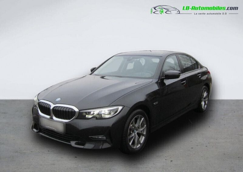 Utilisé 2021 BMW 330e Sport Line Berline | 36 400 € (Prix juste) - Image 1/4