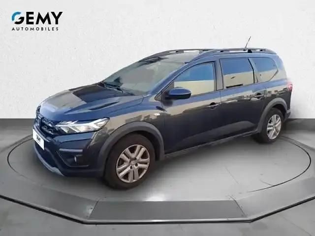 Gris comete Utilisé 2022 Dacia Jogger Monospace | 19 399 € (Bon prix) - Image 1/4
