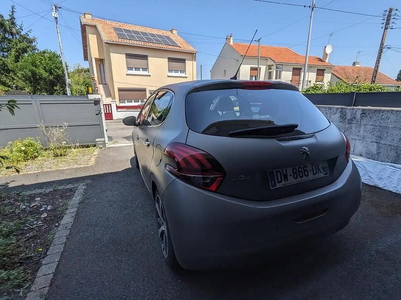 Image 2/4