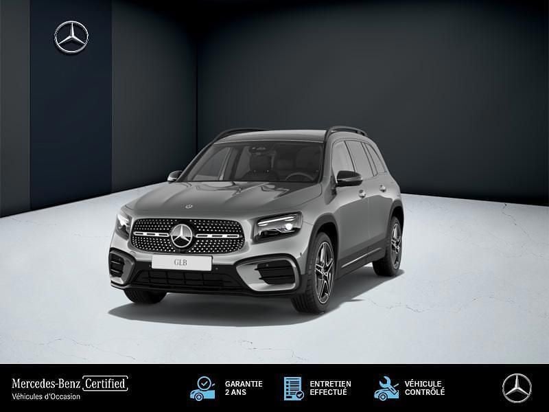 Utilisé 2025 Mercedes GLB200 AMG line SUV | 56 800 € - Image 1/4