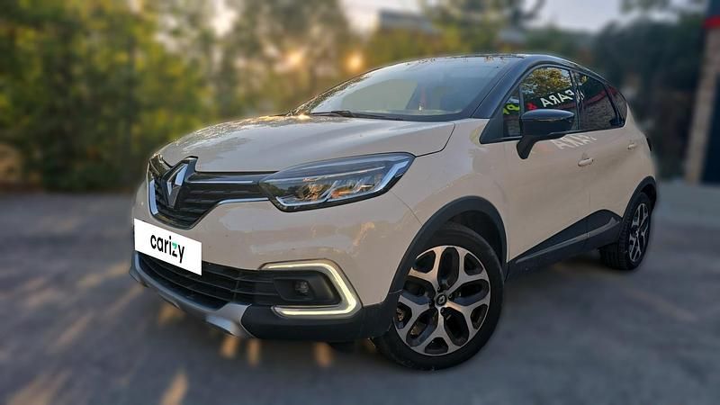 Beige Utilisé 2018 Renault Captur Intens SUV | 11 390 € (Super prix) - Image 1/4