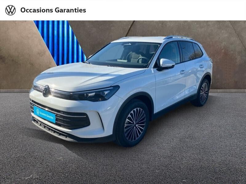 Blanc Utilisé 2025 VW Tiguan Edition SUV | 45 990 € (Prix cher) - Image 1/4