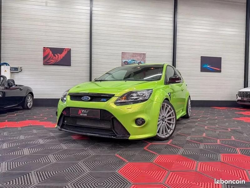 Vert Occasion 2011 Ford Focus RS Berline | 43 990 € - Image 1/4