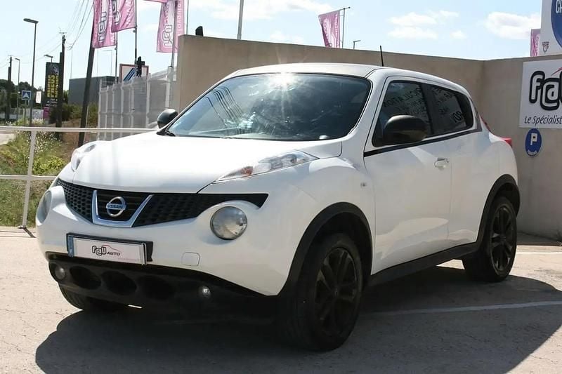 Blanc Utilisé 2013 Nissan Juke Tekna SUV | 8 490 € (Prix juste) - Image 1/4