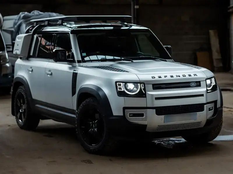 Argent Utilisé 2020 Land Rover Defender First Edition SUV | 65 500 € - Image 1/4