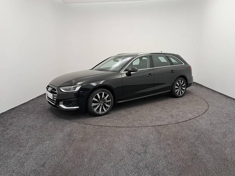 Noir Utilisé 2024 Audi A4 Sport Break | 48 990 € - Image 1/3