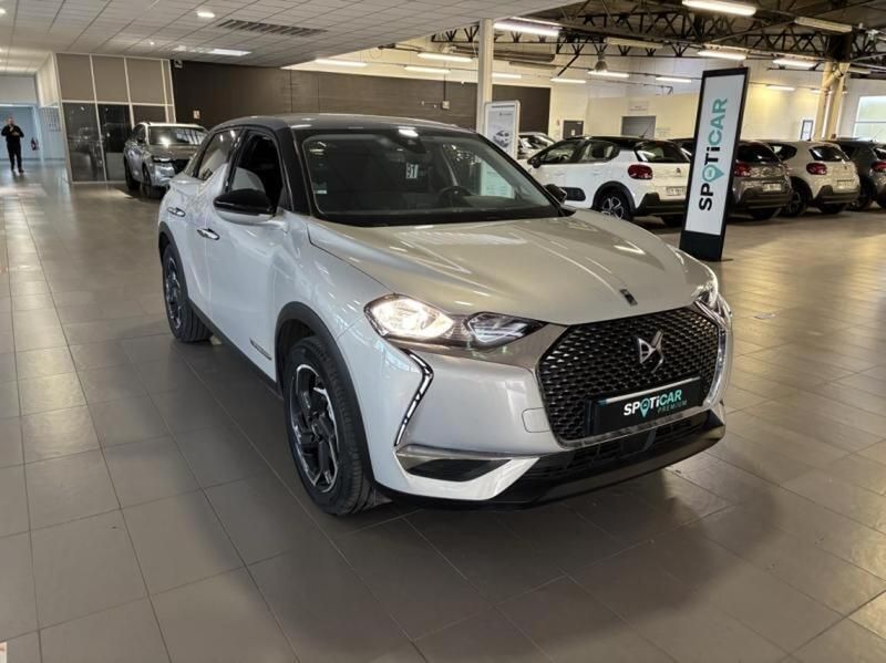 Blanc Utilisé 2023 DS Automobiles DS3 Crossback E-Tense SUV | 23 990 € - Image 1/4