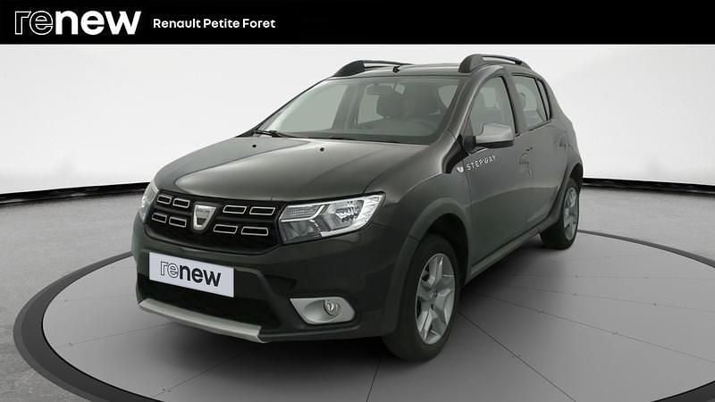 Occasion Dacia Sandero Stepway 2019 Noir Citadine