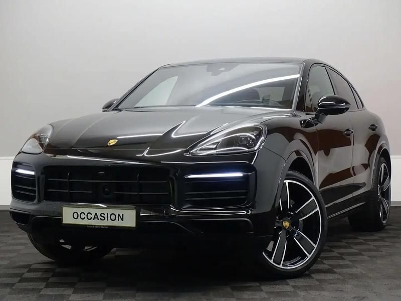 Noir Utilisé 2023 Porsche Cayenne Edition SUV | 110 758 € - Image 1/4